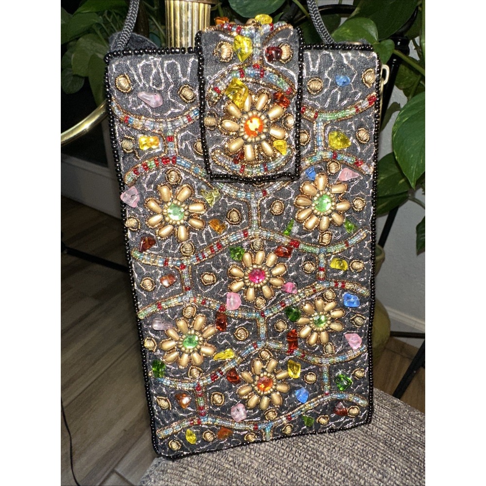 Handmade Indian Rhinestone Boho Beaded Embroidered Geometric Motifs Flower Purse - Picture 2 of 7